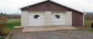 detached garage