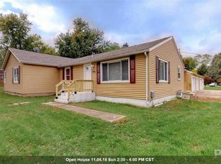 14441 N Grandview Dr, Chillicothe, IL 61523