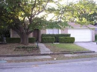 3921 Redstone Rd, Denton, TX 76209