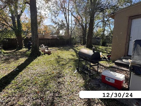 4th image of 2222 W 15TH Street