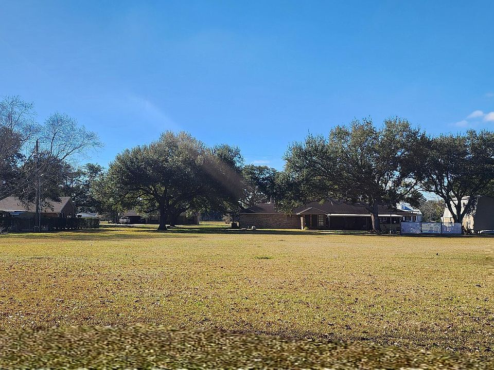 2nd image of 2514 Budwood Dr