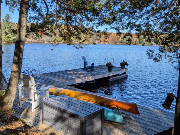 1063 Whiteside Rd, Muskoka Lakes, ON P0B 1J0