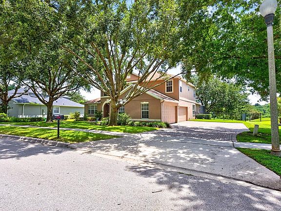 2nd image of 825 Parkside Pointe Blvd