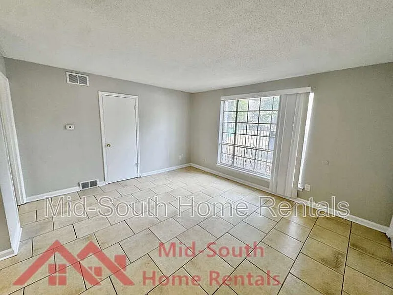 129 Stonewall St #9 — Photo 5