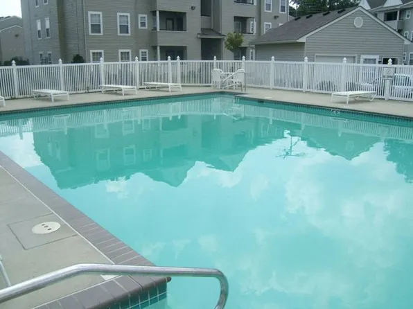 Brook Ridge Apartments