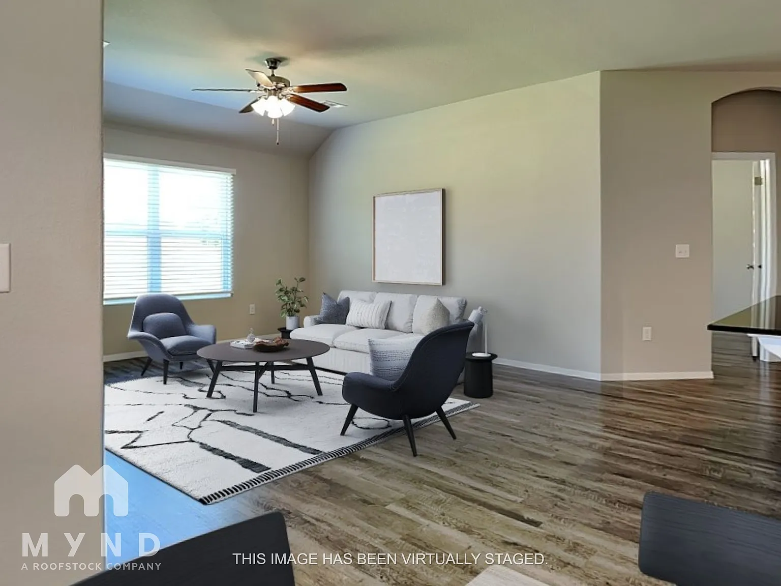 3 bed, 2.0 bath, 1578 sqft, $1,735 — Photo 4