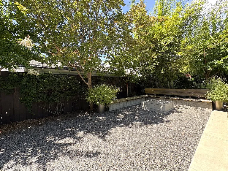 2771 South Ct — Photo 25