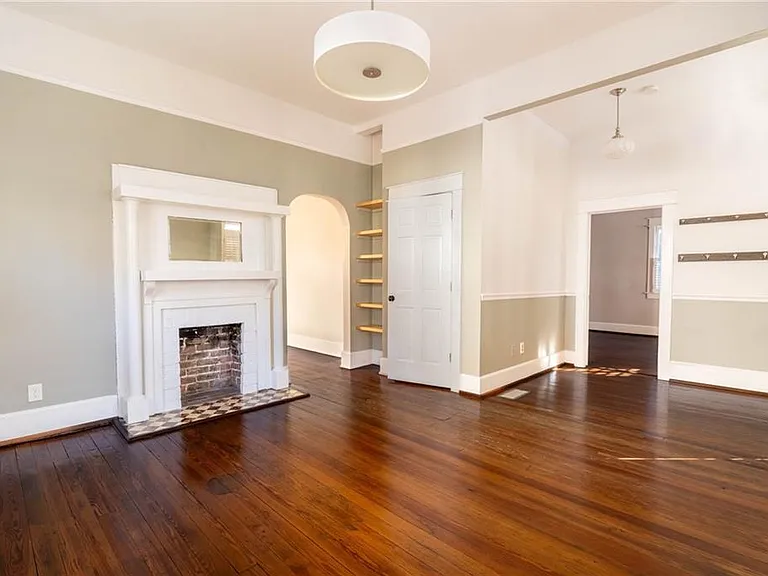 311 Josephine St NE — Photo 6