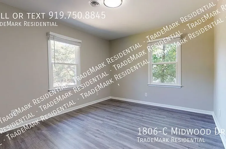1806C Midwood Dr — Photo 9