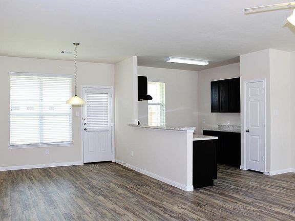 4th image of 12219 Dona Ln