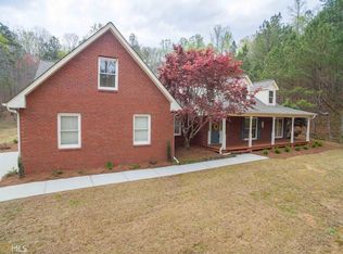 2720 Round Ridge Rd, Loganville, GA 30052