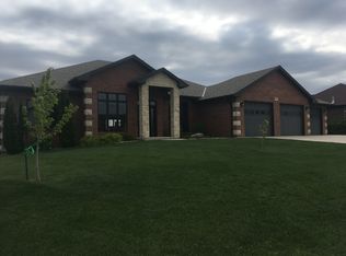 1640 Spring Creek Dr, Seneca, KS 66538