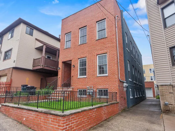 133 Beach St, Jersey City, NJ 07307