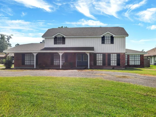 4718 Prien Bluff Rd, Lake Charles, LA 70605