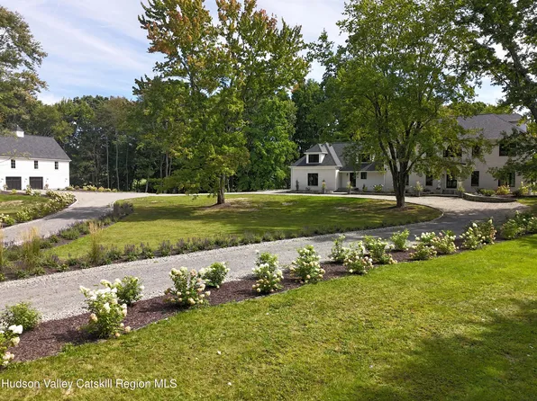 296-302 Stanford Road, Millbrook, NY 12545