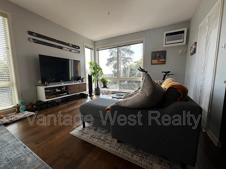 130 Barber Rd #202 — Photo 4