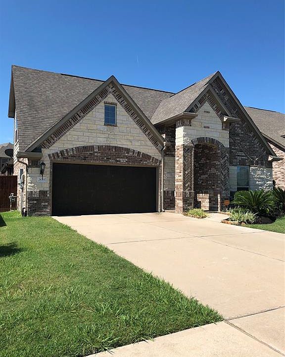 1st image of 24315 Peroni Dr