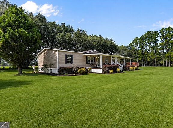 3rd image of 2727 Stanfield Rd