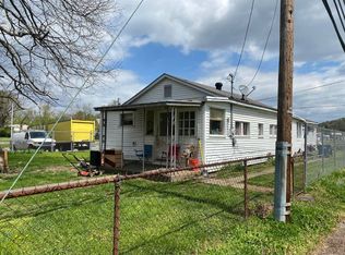 212 Richmond St, Huntington, WV 25702