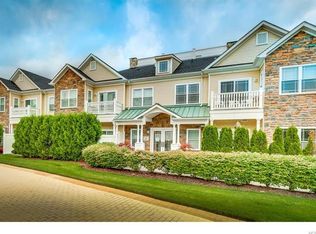 2104 Views Way, Pomona, NY 10970