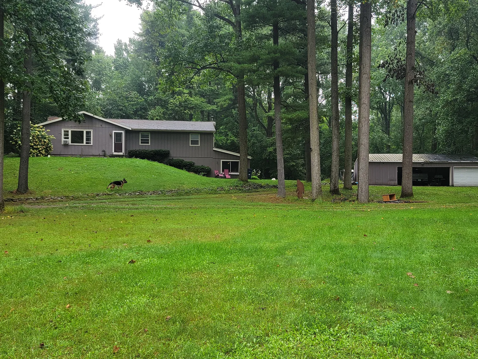 3 bed, 2310 sqft, $2,400 — Photo 1