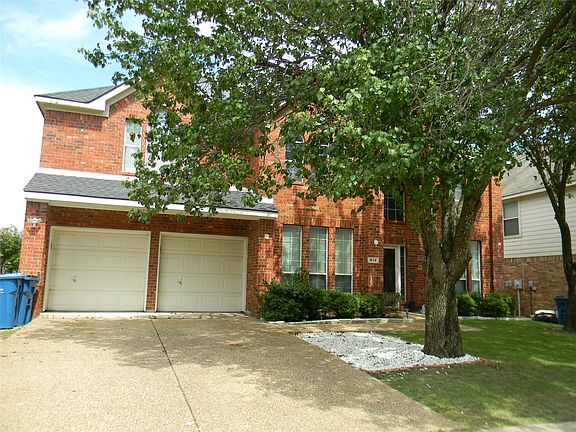 3rd image of 616 Magnolia Trl