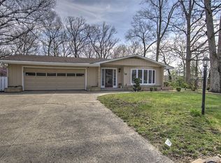 2244 Western Dr, Decatur, IL 62521