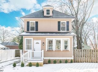 26 N Hillside Ave, Succasunna, NJ 07876