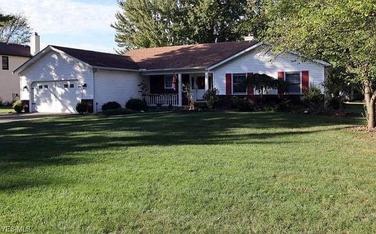 1st image of 32112 Willow Cir