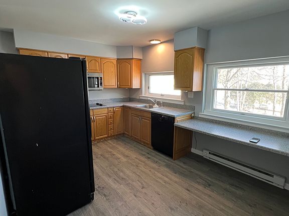 2nd image of 1130 Chipperfield Dr Unit A