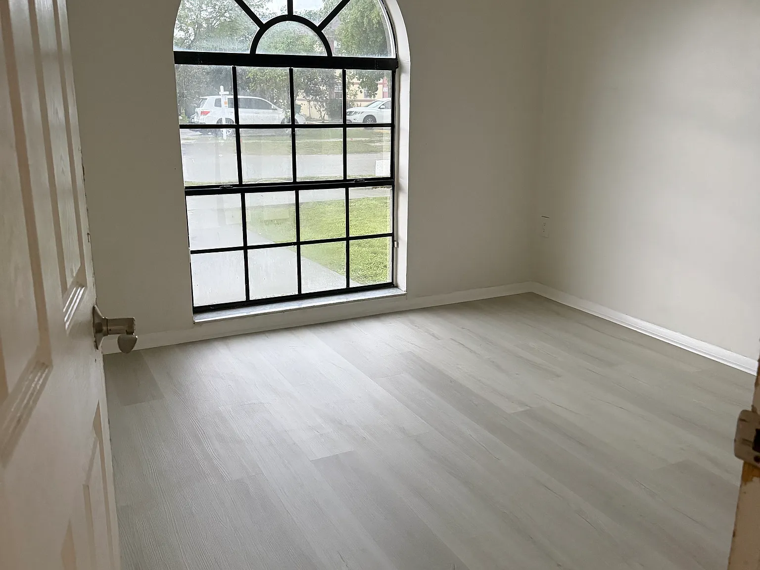 3 bed, 1481 sqft, $3,200 — Photo 4