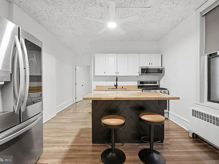 3153 Richmond St #1 — Photo 7