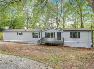 124A Bobcat Trl, Eatonton, GA 31024