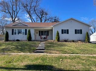 601 S Memorial St, Pittsfield, IL 62363