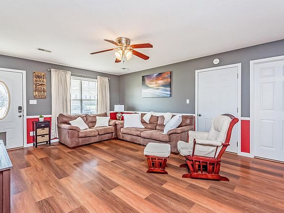 5th image of 1840 River Poppy Dr