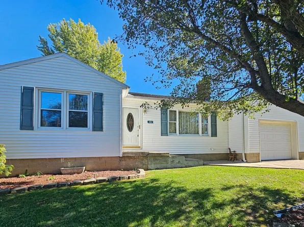 115 Mabeline Dr, Gallipolis, OH 45631