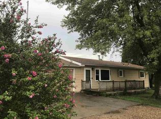 3408 Tree Ln, Junction City, KS 66441