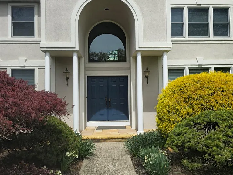 54 Wilderness Dr — Photo 2