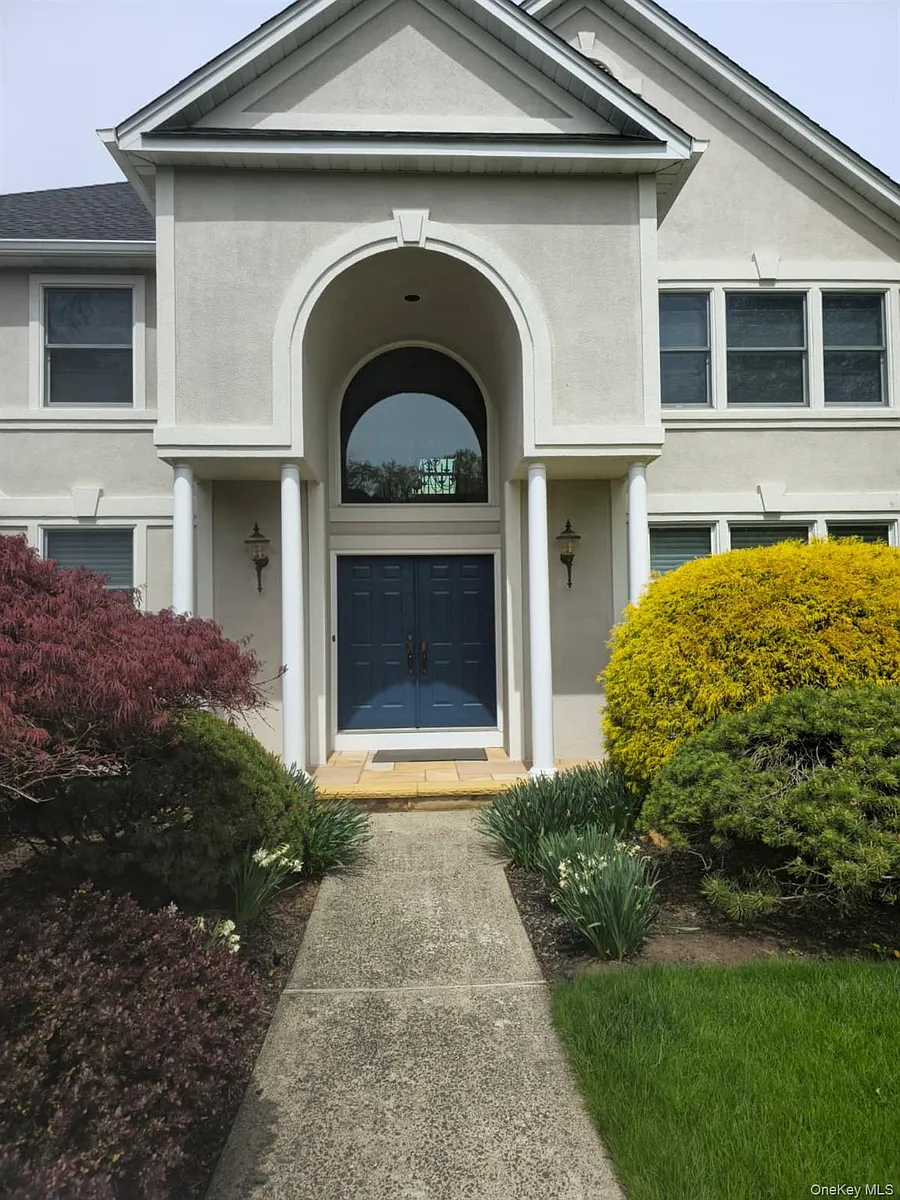 Building Photo - 54 Wilderness Dr