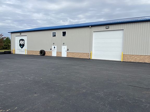 4th image of 4501 Airport Dr Unit 501