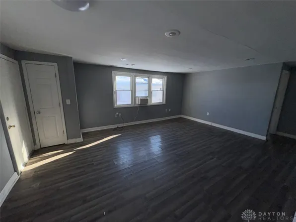 2932 Sage Ave, Dayton, OH 45417