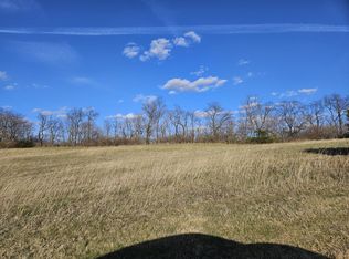 10 Susquehanna Rd, Galena, IL 61036