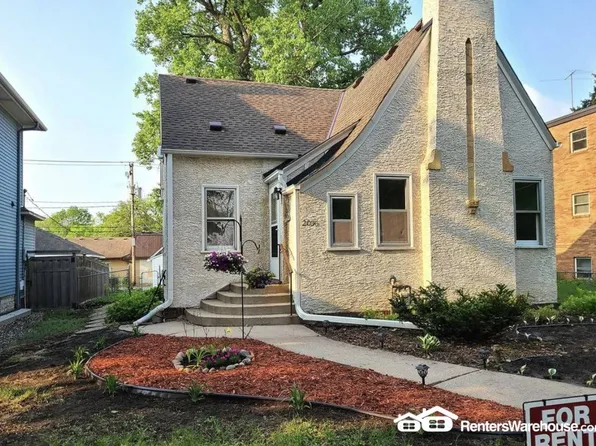 2036 Iglehart Ave, Saint Paul, MN 55104