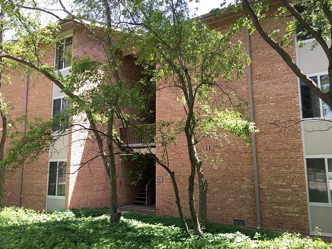 1st image of 5827 Oakwood Dr APT E