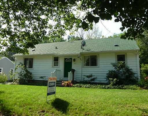 1st image of 1217 E Marigold Ave
