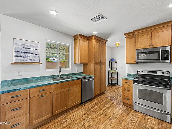 5th image of 4344 N 84th Place