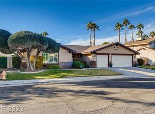 4427 Sunny Dunes Dr, Las Vegas, NV 89121