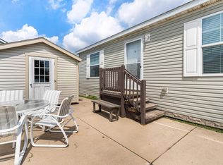 45545 Labelle Dr, Macomb, MI 48044