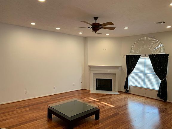 4th image of 11514 Swiftwater Bridge Ln