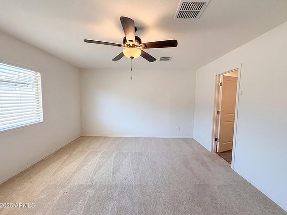 4th image of 482 W WHITETAIL Drive
